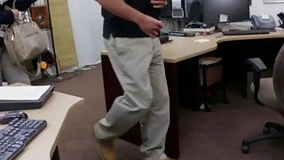 健身教练培训学校酒店钓了个高颜值小姐姐，带回酒店喝酒聊天趁机推倒